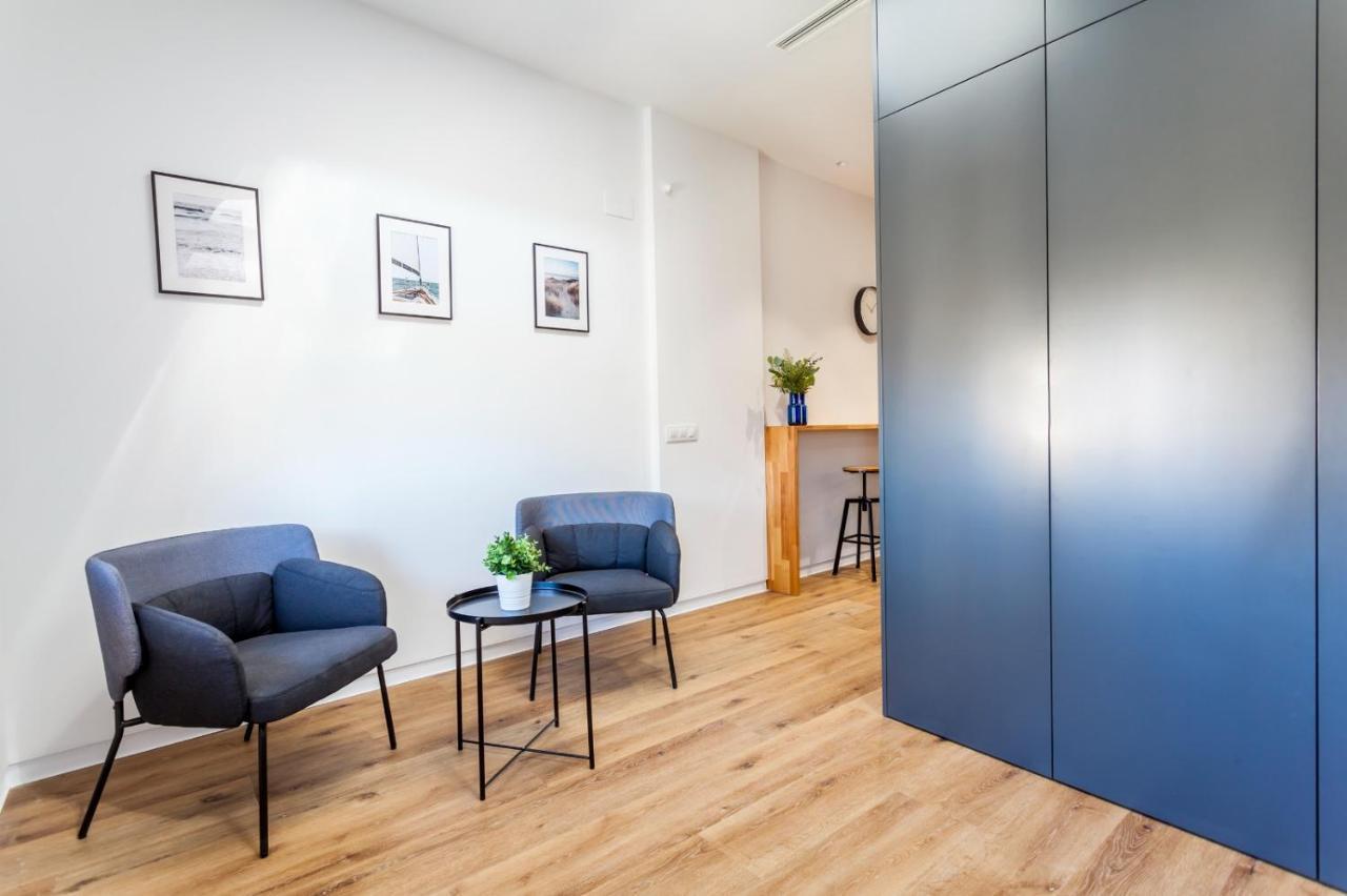 Puerto Beach Suites Valencia Eksteriør billede