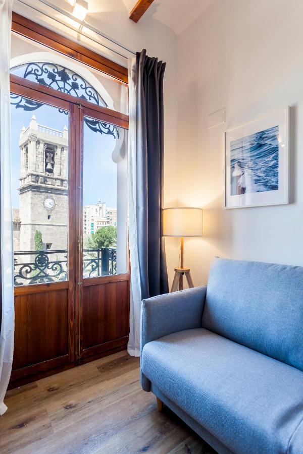 Puerto Beach Suites Valencia Eksteriør billede