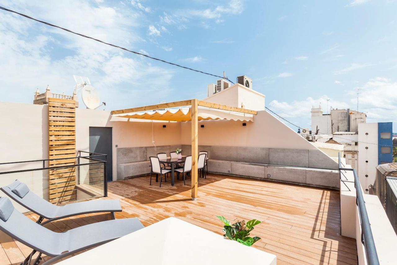 Puerto Beach Suites Valencia Eksteriør billede