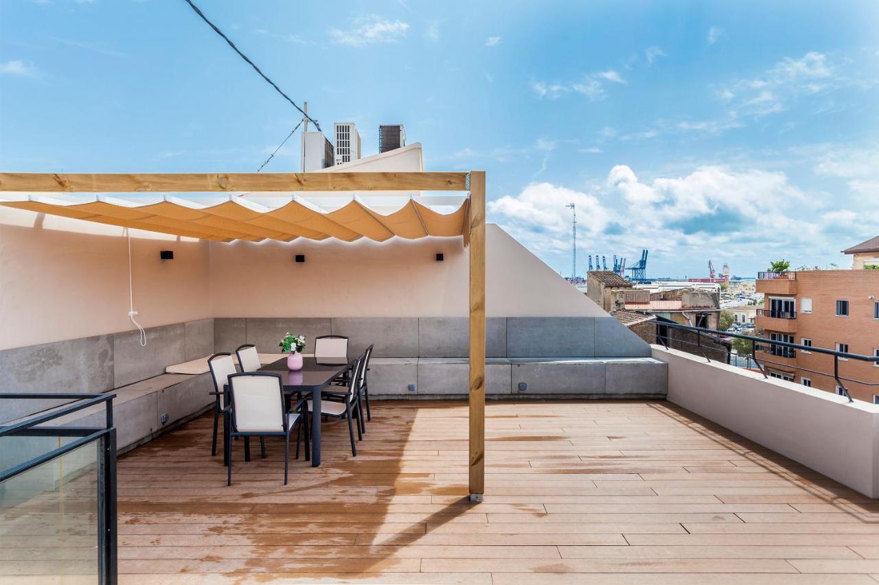 Puerto Beach Suites Valencia Eksteriør billede