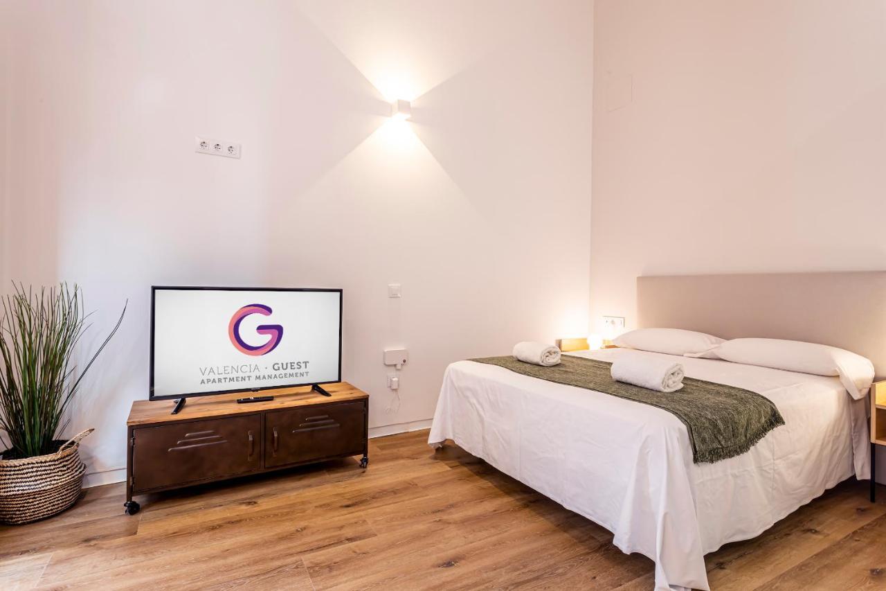 Puerto Beach Suites Valencia Eksteriør billede